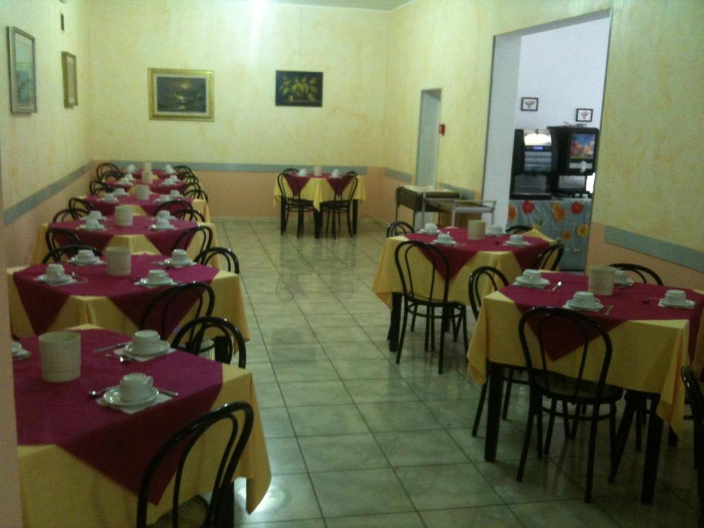 Hotel Tv Римини Экстерьер фото