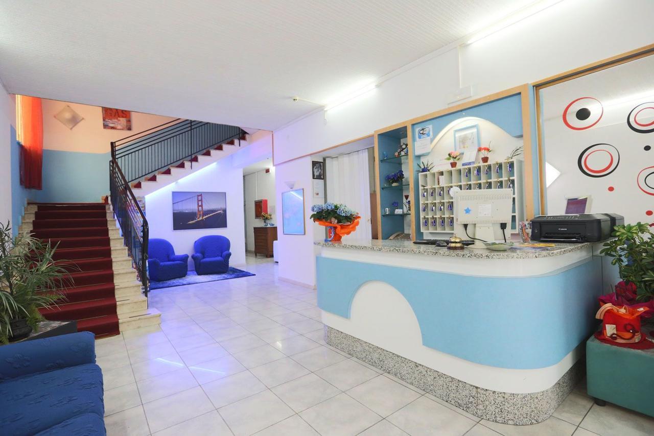 Hotel Tv Римини Экстерьер фото