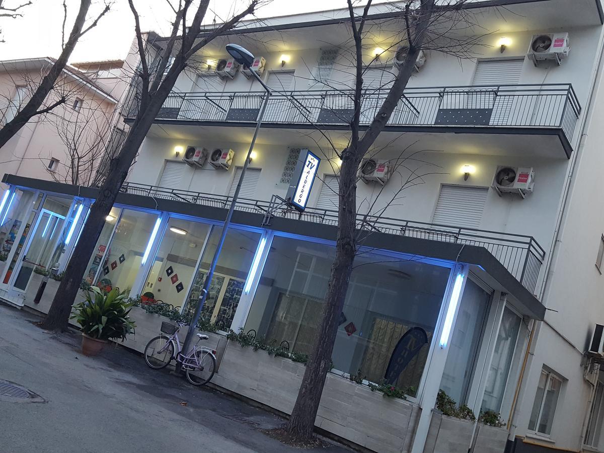 Hotel Tv Римини Экстерьер фото